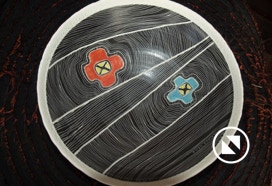 Käsitreitud portselan