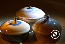 Käsitreitud portselan