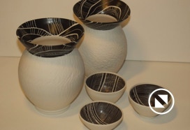 Käsitreitud portselan