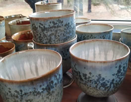 Peeker, kristallglasuur